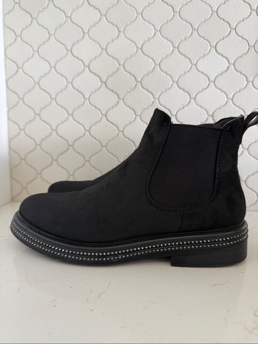 Women's Black Chelsea Boots 39
